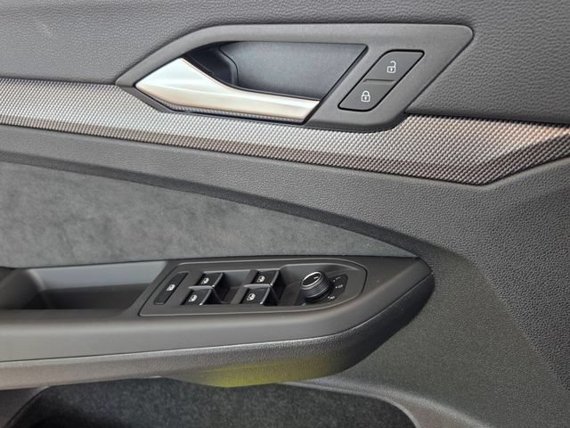 New 2026 Volkswagen GTI SE FWD image 27