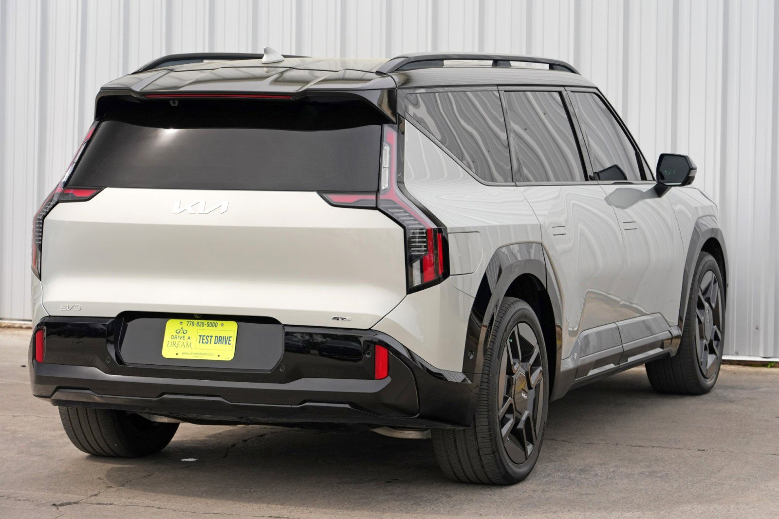 Used 2024 Kia EV9 GT-Line image 57