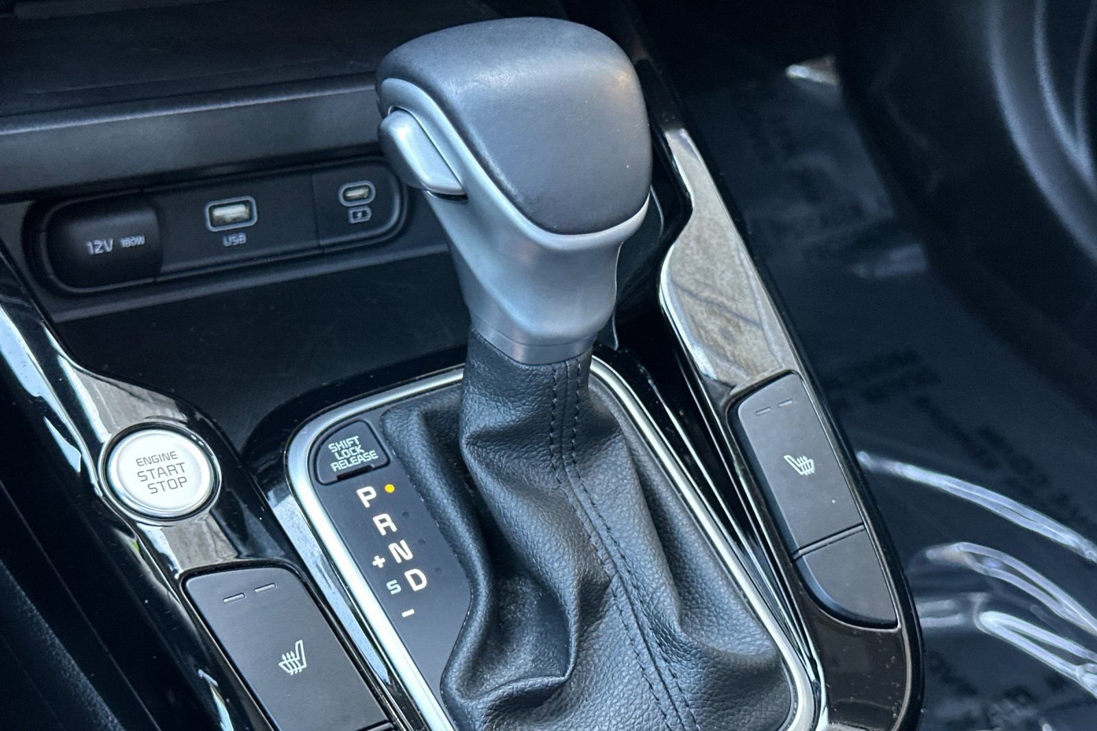 Used 2023 Kia Soul EX image 22