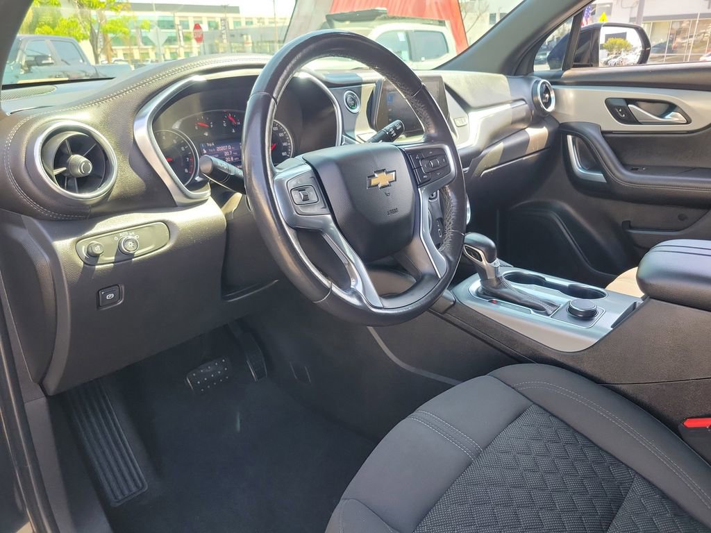 Used 2020 Chevrolet Blazer LT image 18
