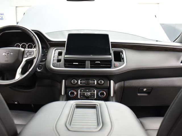 Used 2021 Chevrolet Tahoe Z71 w/ Luxury Package AWD/4WD image 9