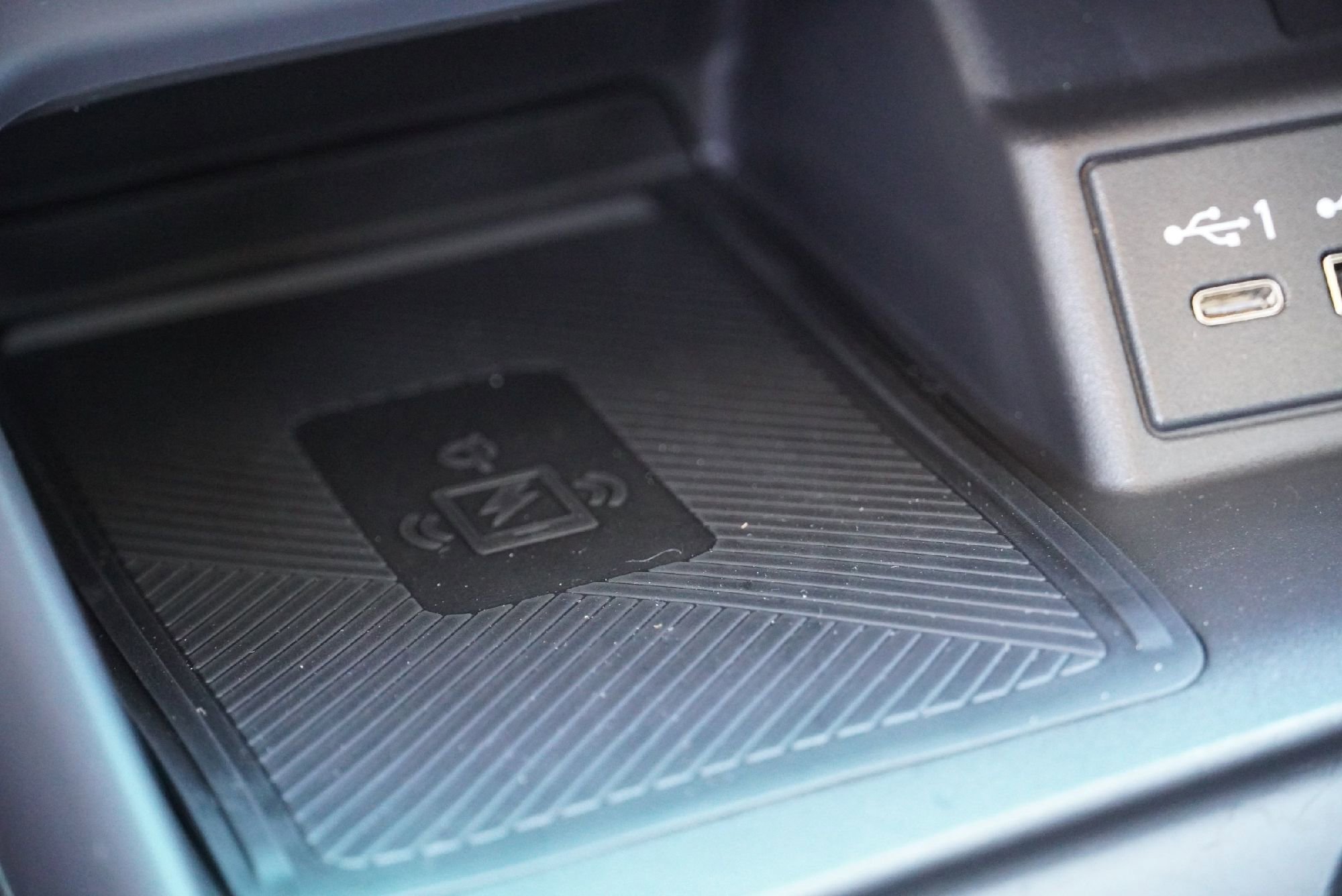 Certified 2024 INFINITI QX50 Luxe w/ Accent Package image 16