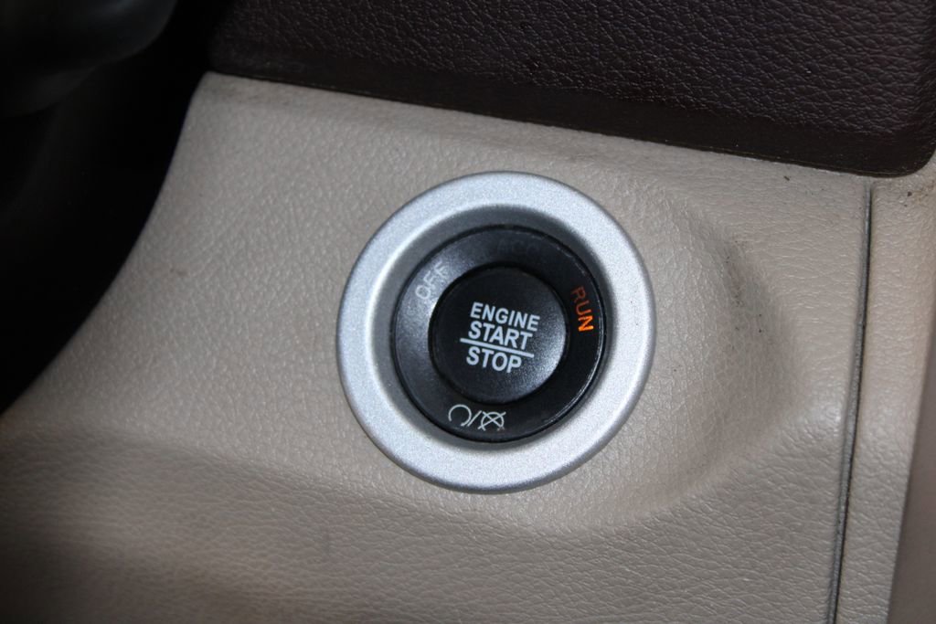 Used 2018 RAM 2500 Longhorn w/ Longhorn Southfork Package image 40