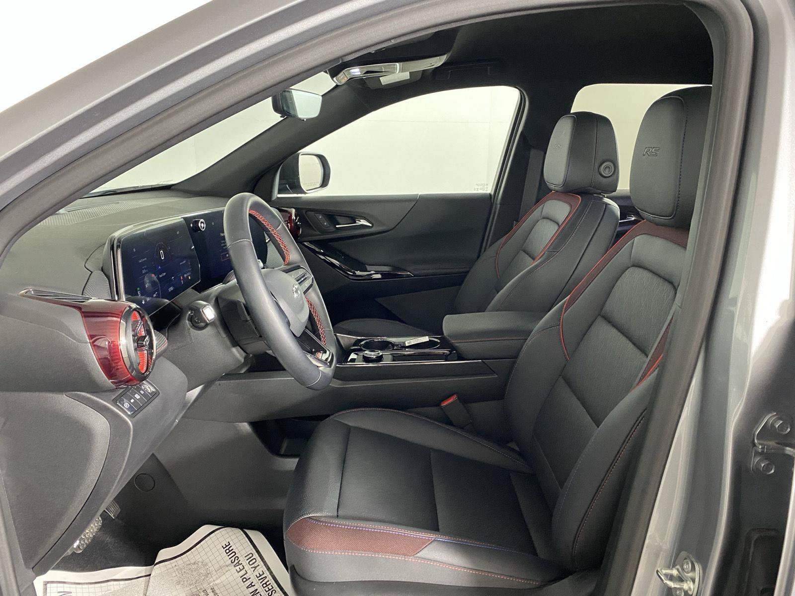 Used 2026 Chevrolet Equinox RS w/ Safety and Technology Package AWD/4WD image 21