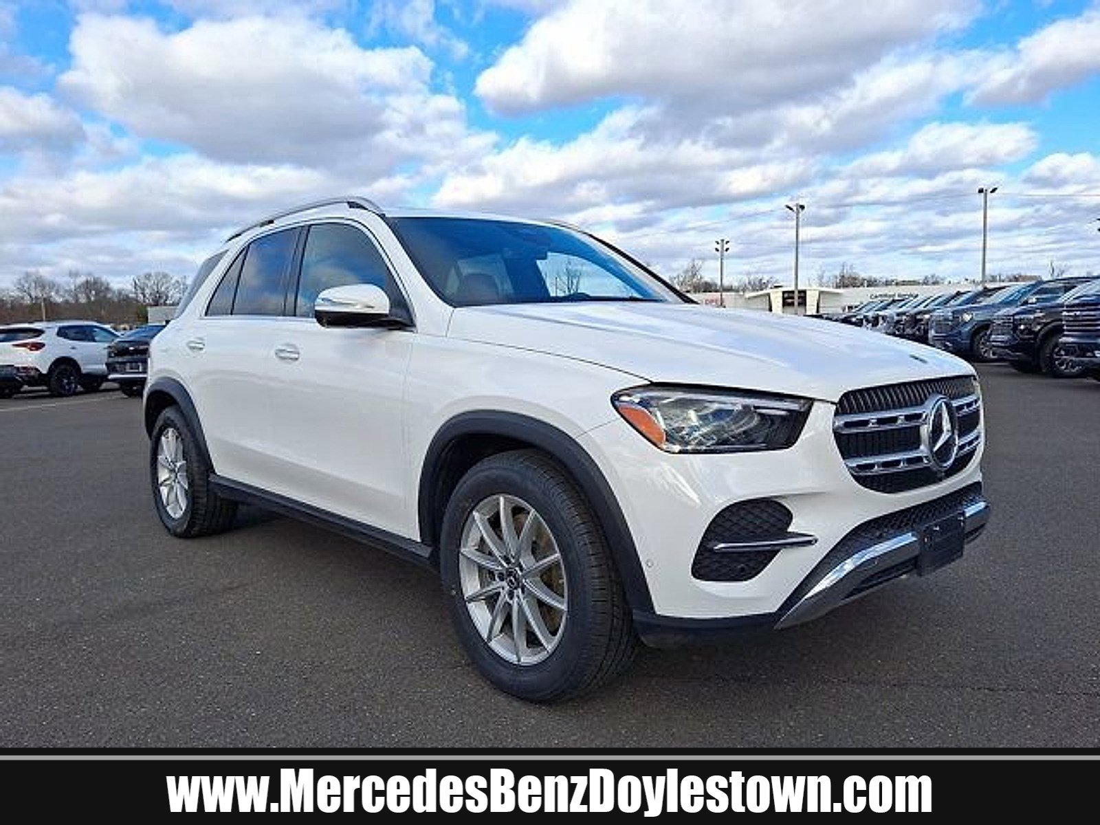 Certified 2024 Mercedes-Benz GLE 450e 4MATIC image 1