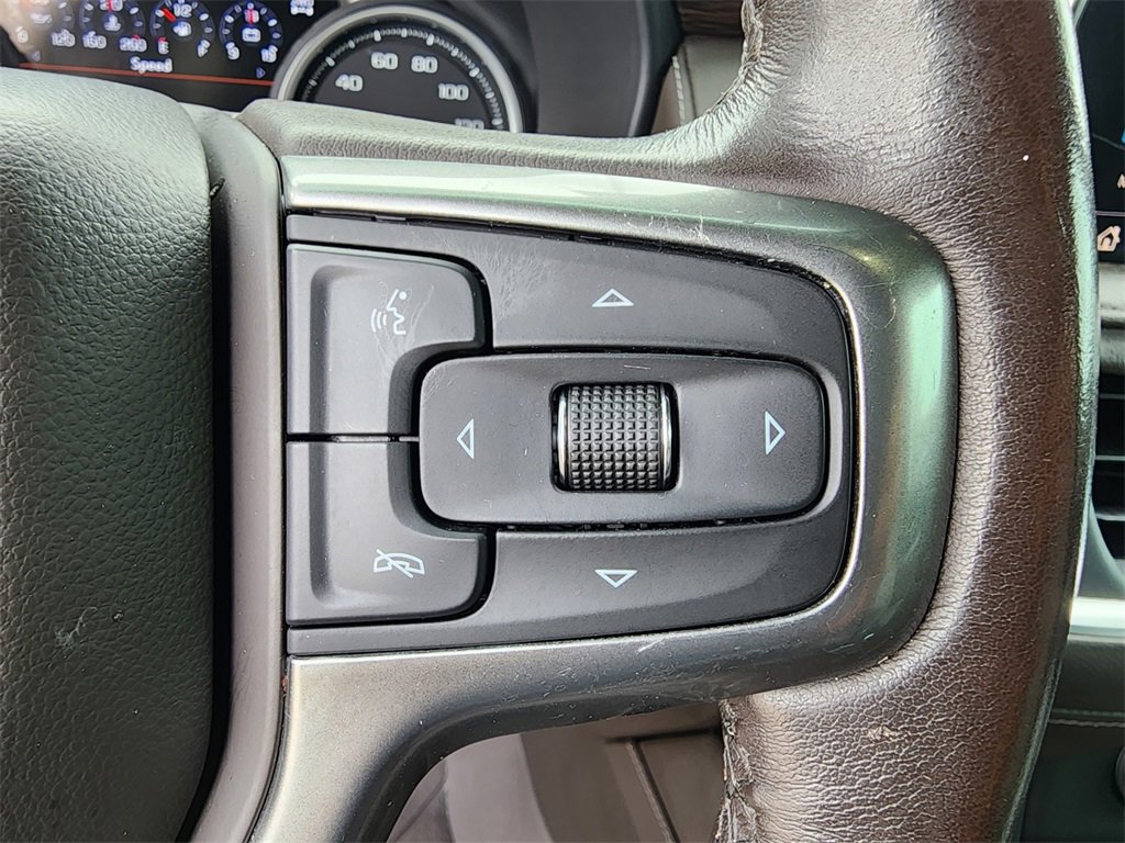 Used 2021 Chevrolet Suburban Z71 w/ Z71 Off-Road Package image 22