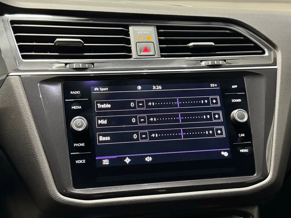 Used 2022 Volkswagen Tiguan SE R-Line image 24