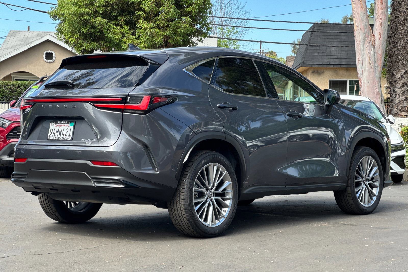 Used 2022 Lexus NX 350h AWD image 4