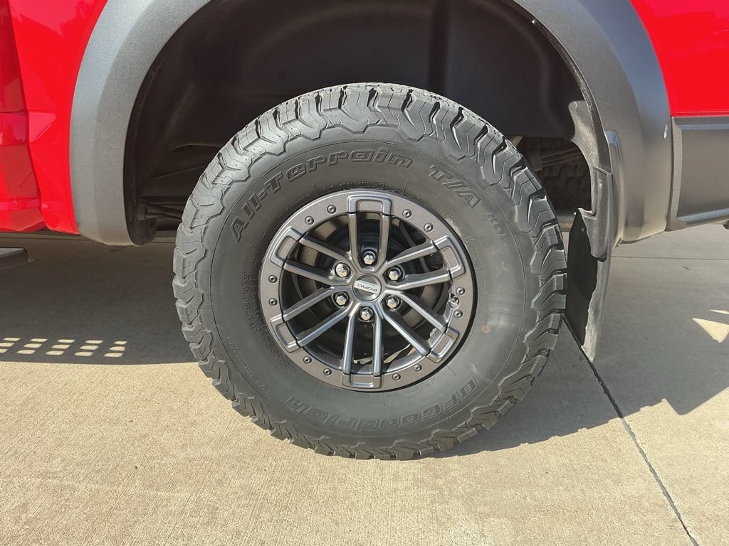 Used 2018 Ford F150 Raptor w/ Equipment Group 802A Luxury AWD/4WD image 6