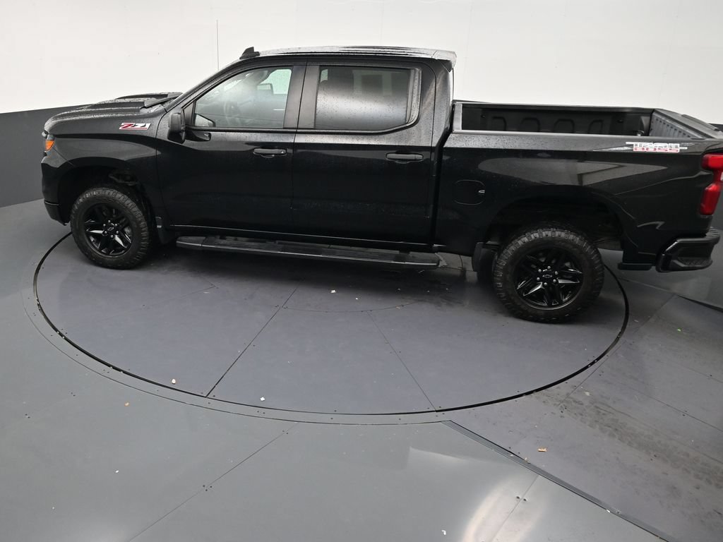 Used 2023 Chevrolet Silverado 1500 Custom Trail Boss AWD/4WD image 16