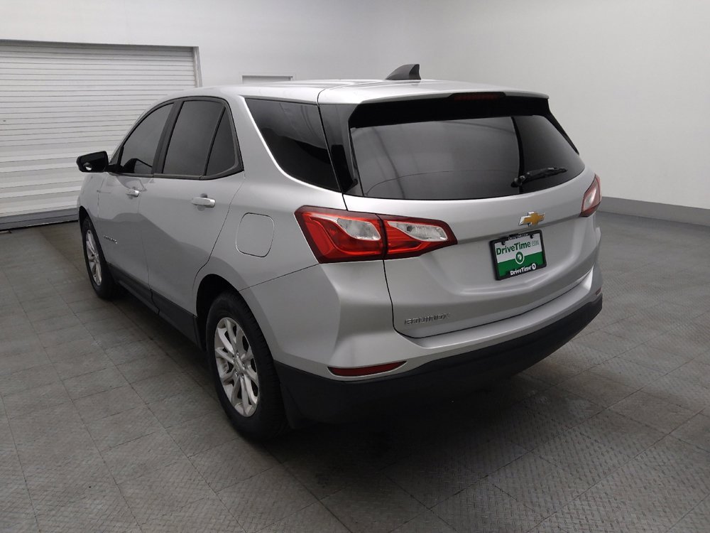 Used 2020 Chevrolet Equinox LS w/ LS Convenience Package image 5