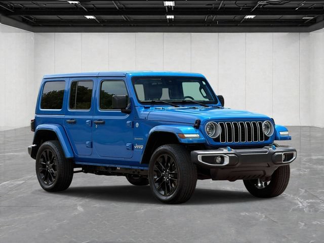 Used 2024 Jeep Wrangler Unlimited Sahara AWD/4WD image 7