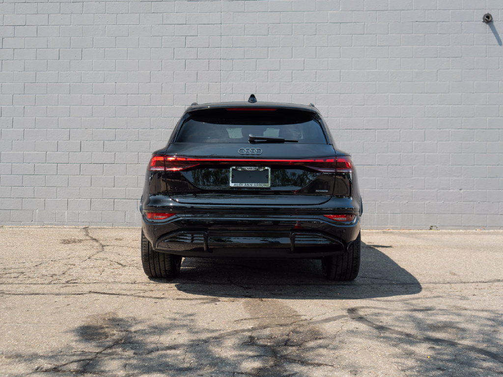 New 2027 Audi Q6 e-tron Premium Plus AWD/4WD image 5