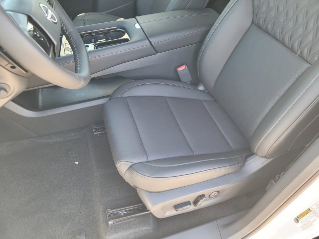 New 2026 Nissan Murano Platinum w/ Cargo Package AWD/4WD image 9