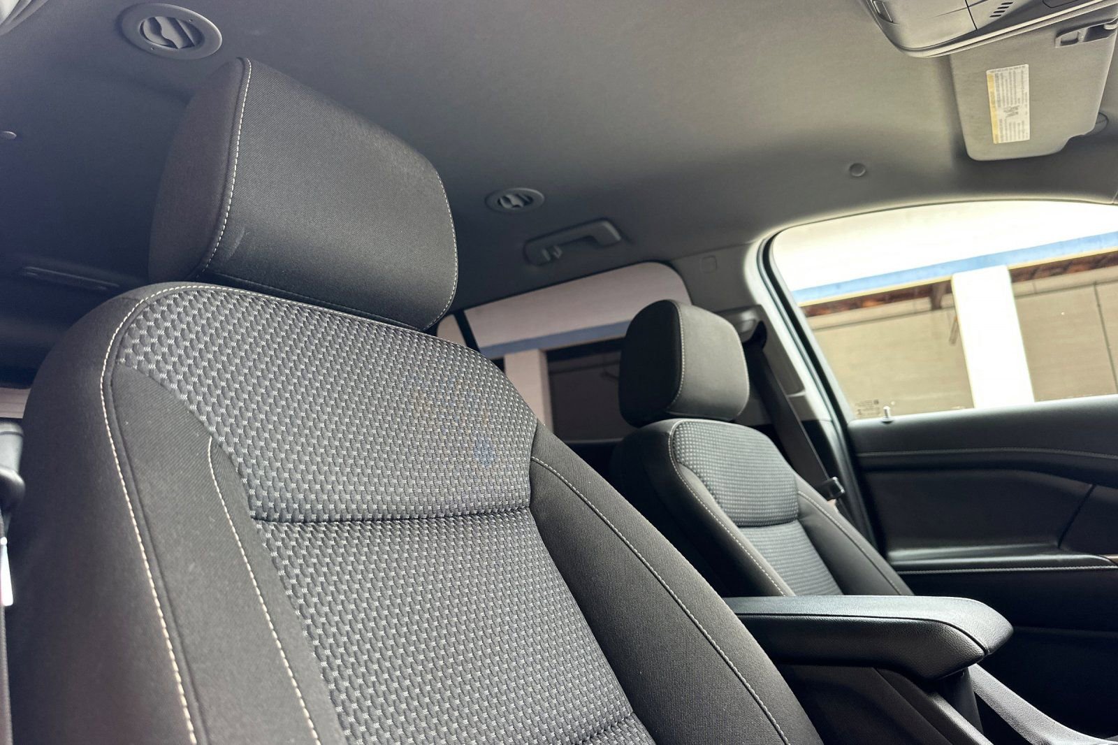 Certified 2022 GMC Acadia SLE image 22