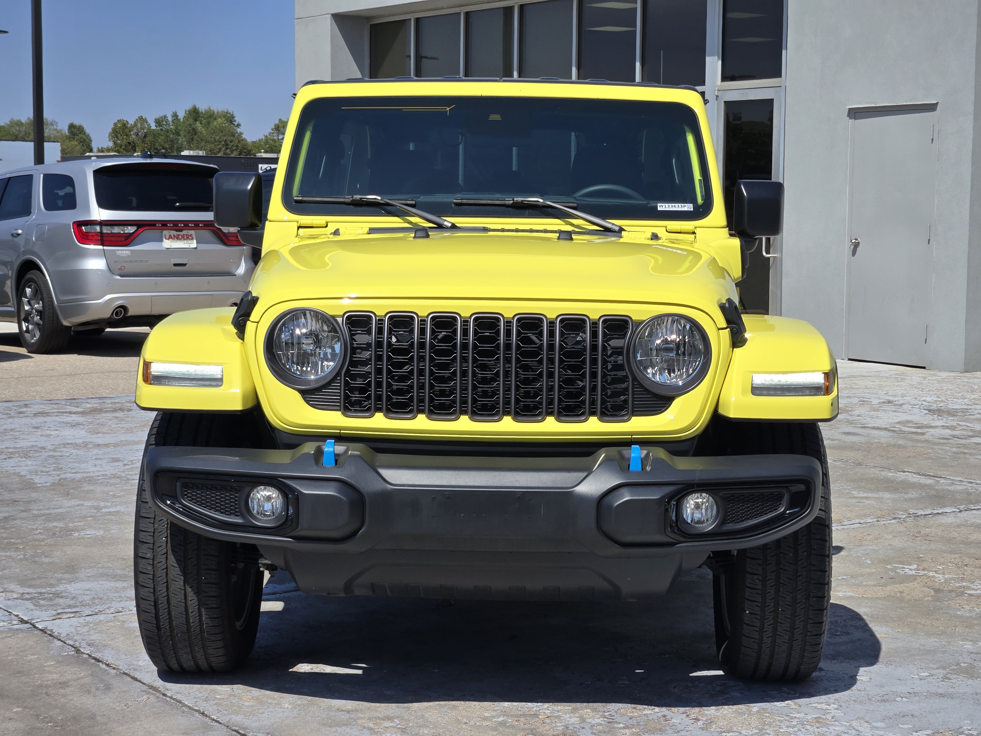 Used 2024 Jeep Wrangler Unlimited AWD/4WD image 3