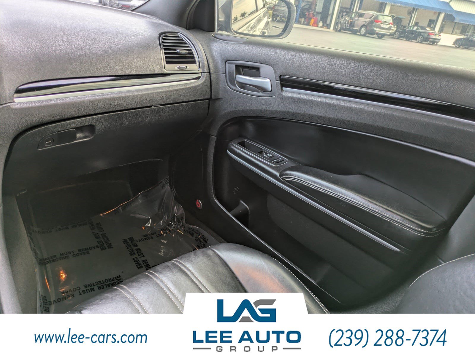 Used 2017 Chrysler 300 S RWD image 14