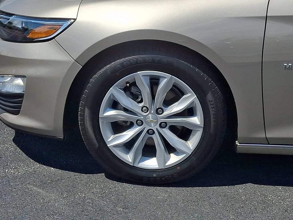 Used 2025 Chevrolet Malibu LT FWD image 8