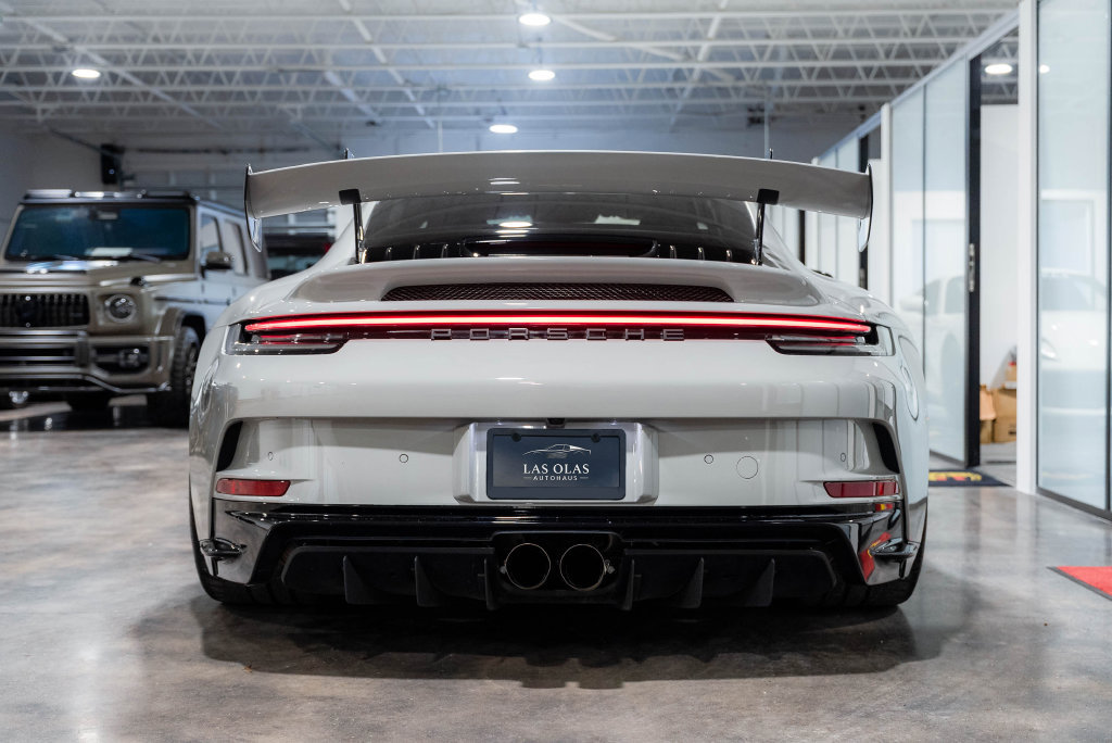 Used 2022 Porsche 911 GT3 RWD image 17