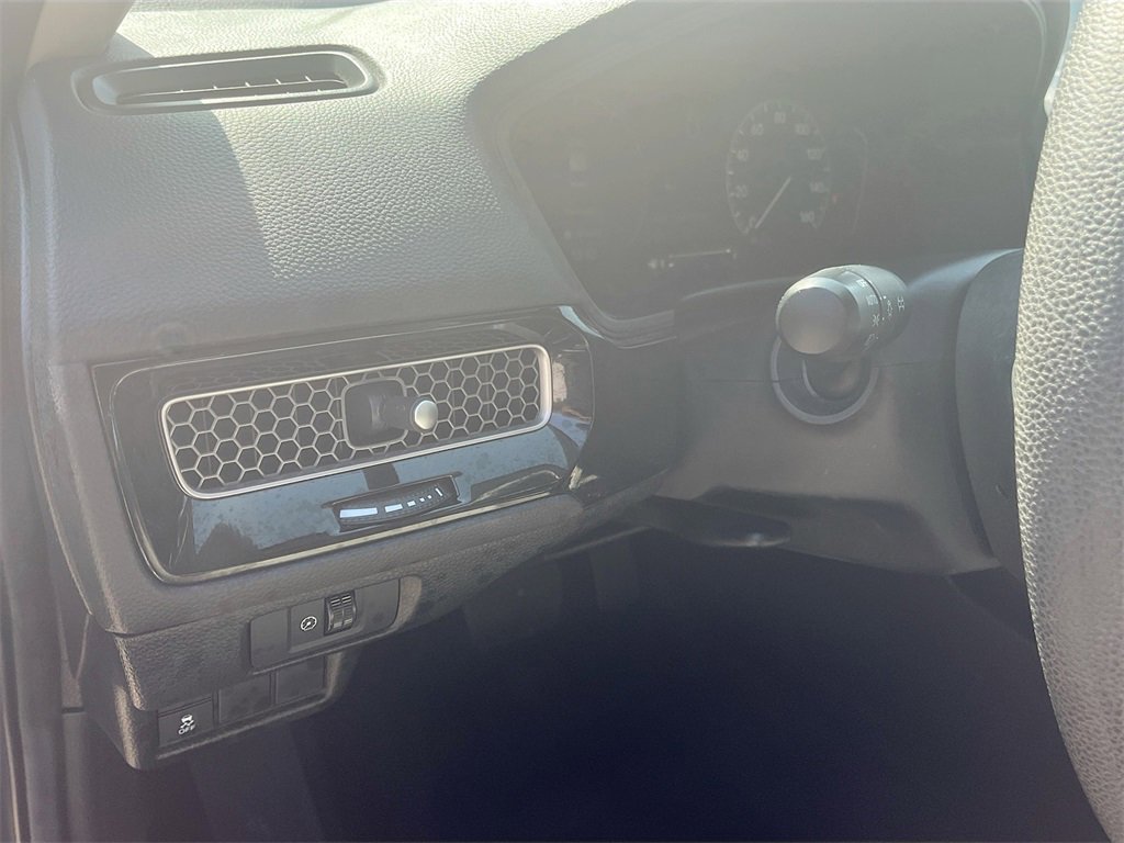Used 2024 Honda Civic LX image 10