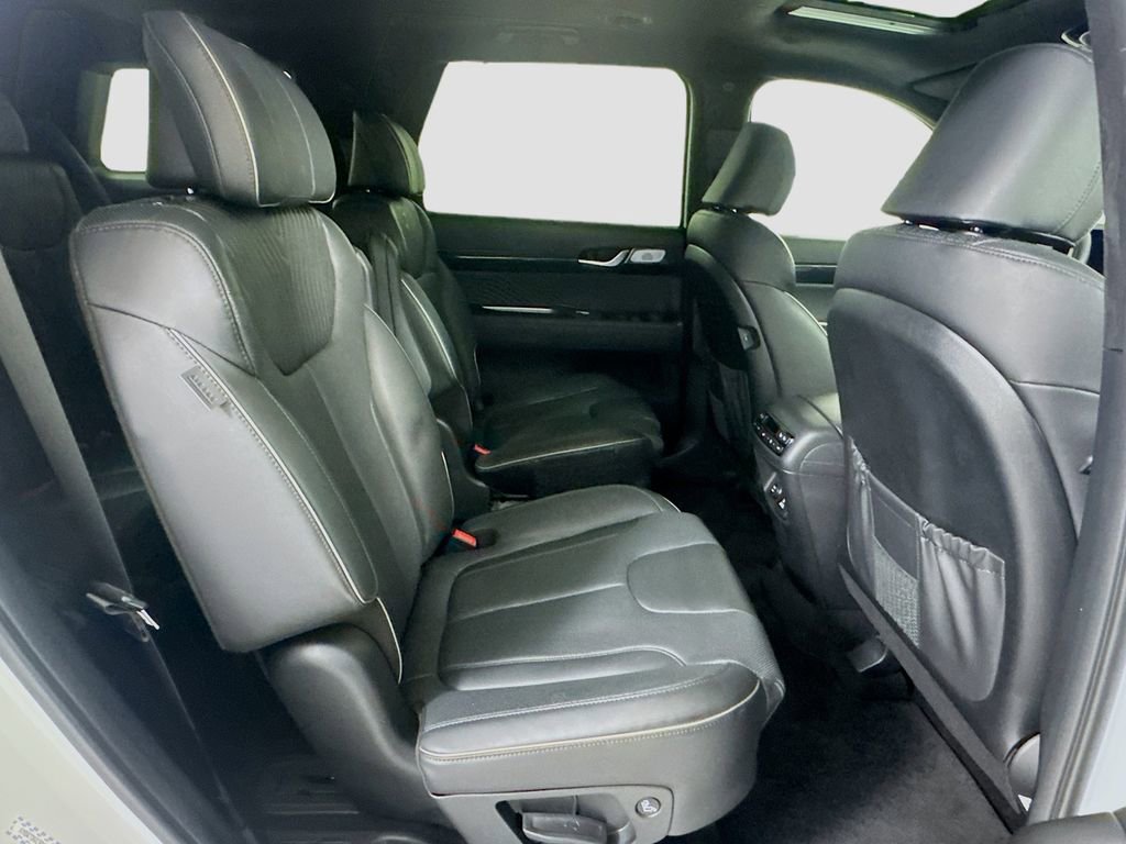 Used 2024 Hyundai Palisade Calligraphy image 31