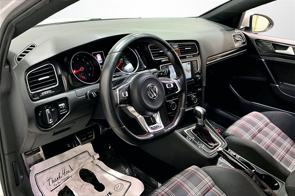 Used 2017 Volkswagen GTI S image 16