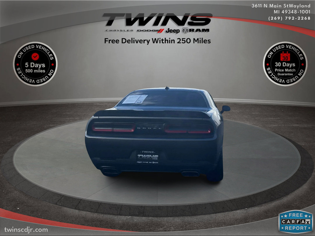 Used 2017 Dodge Challenger R/T Scat Pack image 5