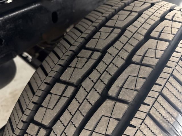 Used 2020 Chevrolet Silverado 1500 LT w/ All-Star Edition AWD/4WD image 39