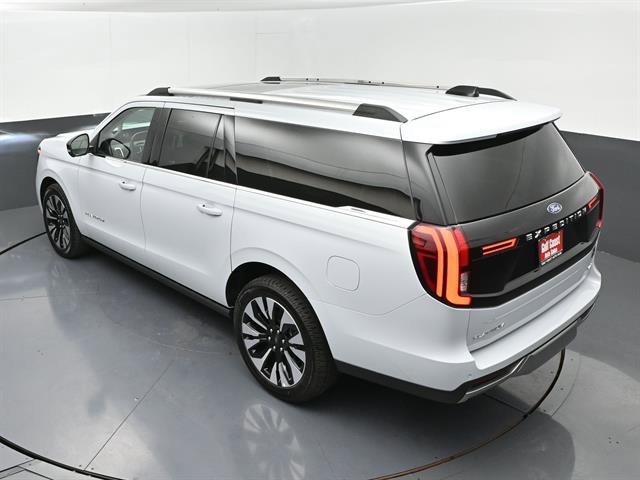 Used 2026 Ford Expedition Max Platinum w/ Driver's Package AWD/4WD image 43