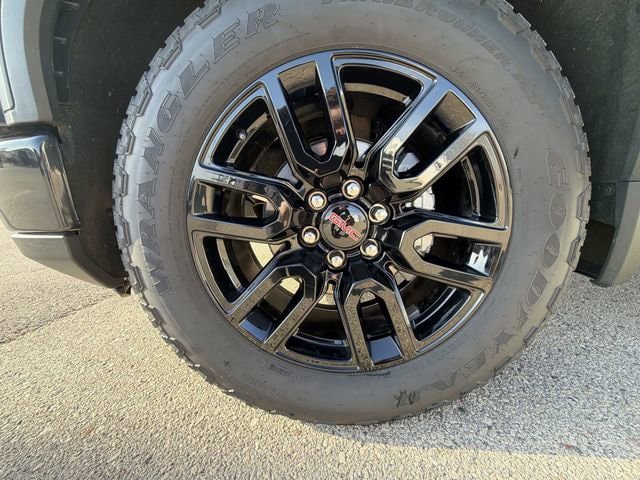 Used 2026 GMC Sierra 1500 Elevation AWD/4WD image 37