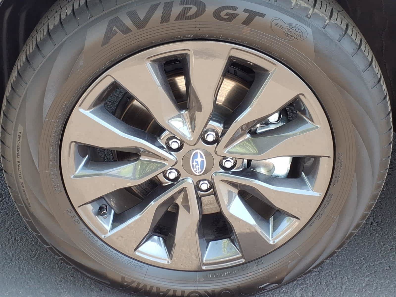 Certified 2025 Subaru Outback Onyx Edition AWD/4WD image 12