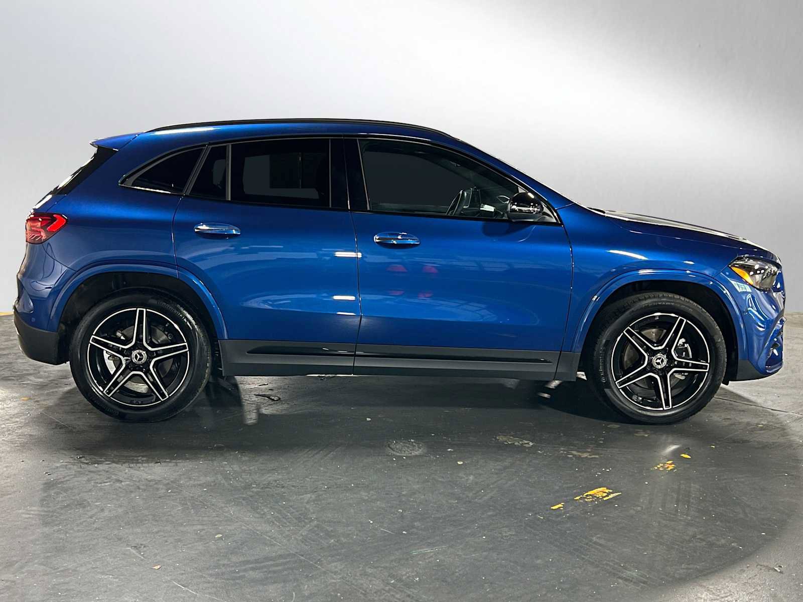 Used 2025 Mercedes-Benz GLA 250 GLA 250 image 9