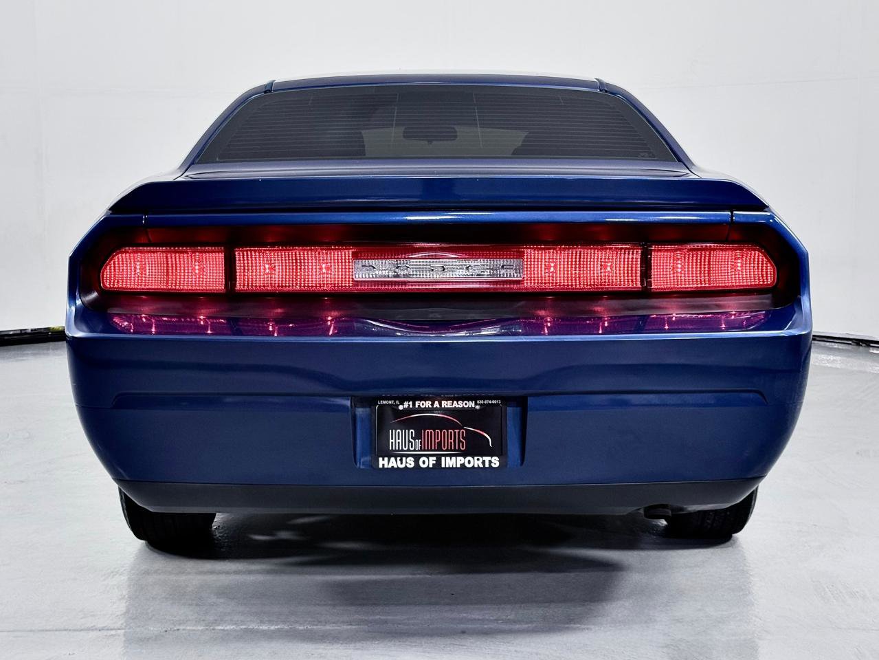 Used 2010 Dodge Challenger SE image 8