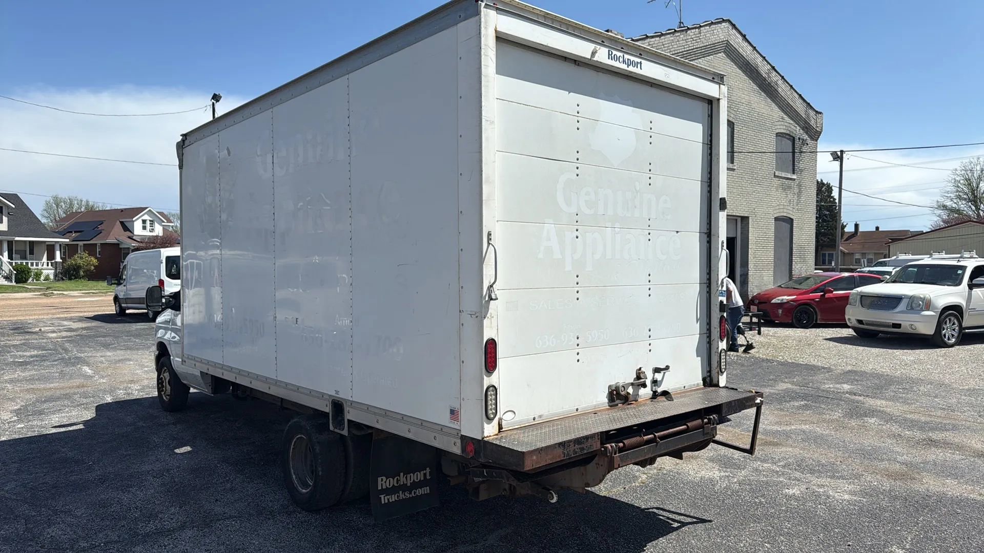 Used 2016 Ford E-450 and Econoline 450 Super Duty w/ Power Windows & Locks Group RWD image 7