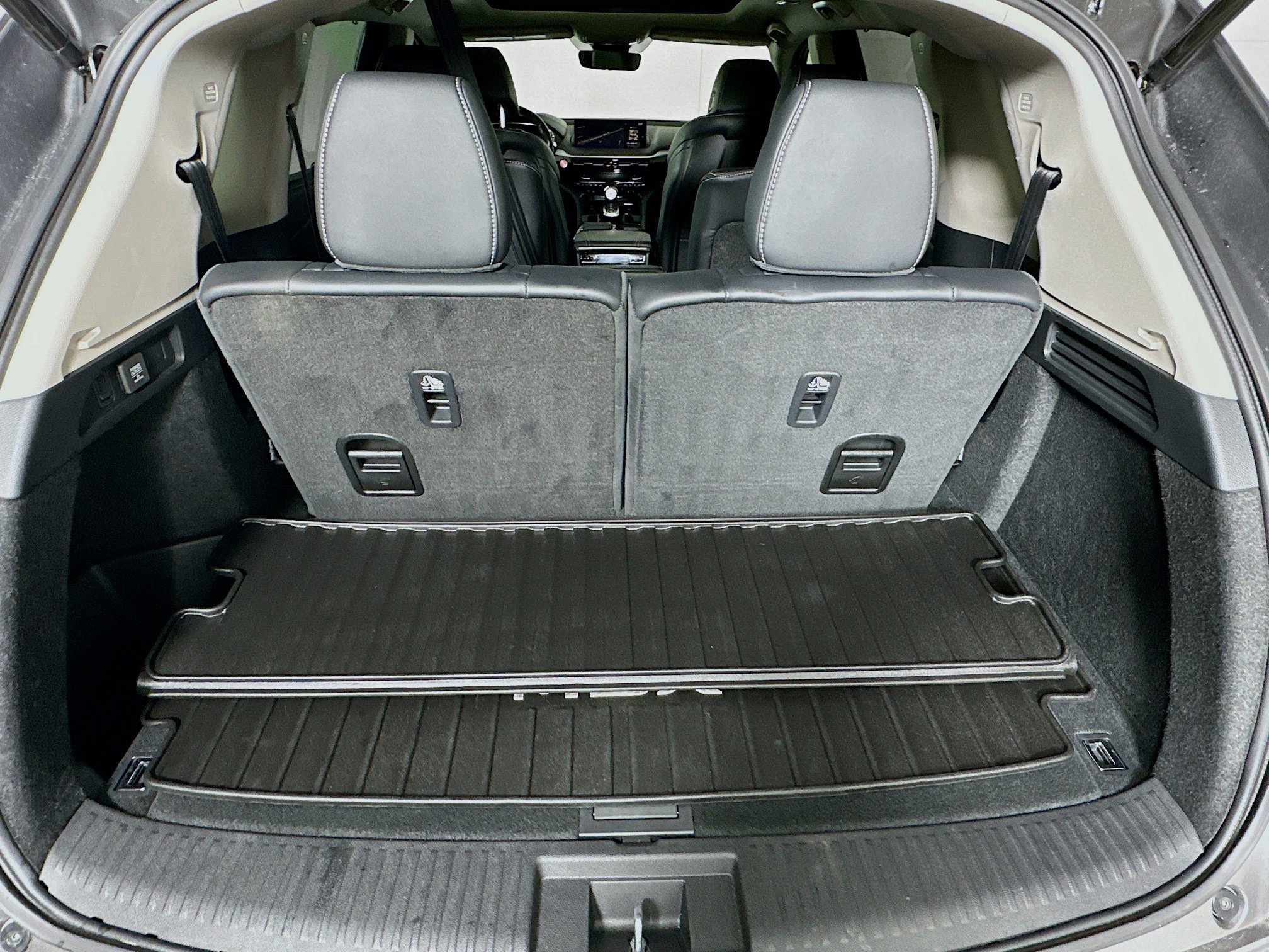 Used 2023 Acura MDX FWD w/ Technology Package image 30