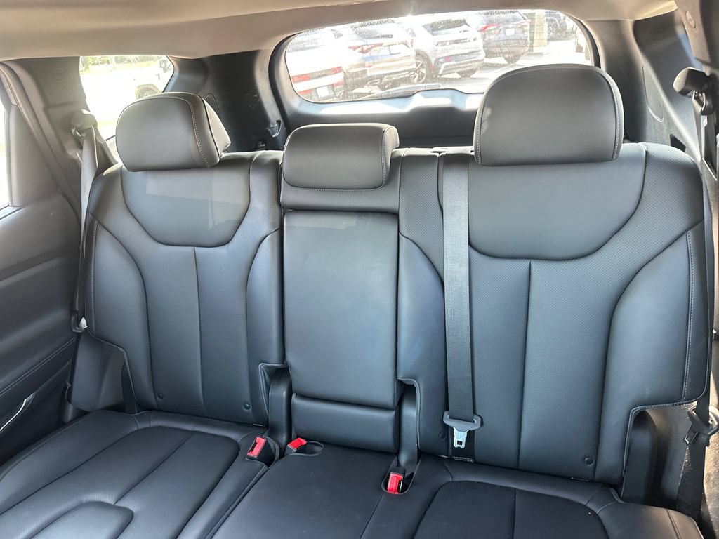 Used 2023 Hyundai Santa Fe SEL Premium AWD/4WD image 19