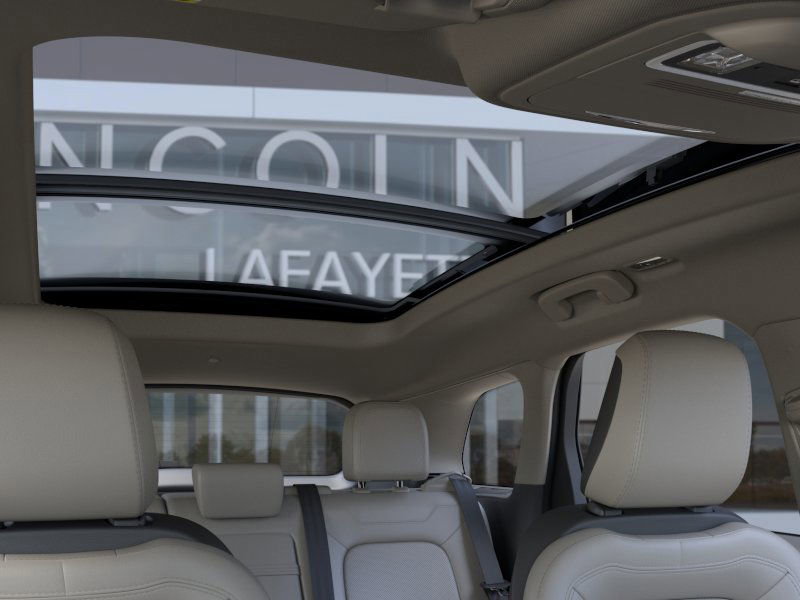 New 2026 Lincoln Corsair Premiere image 22