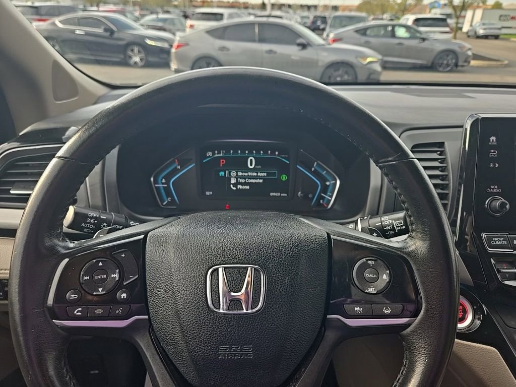 Used 2023 Honda Odyssey Touring image 12