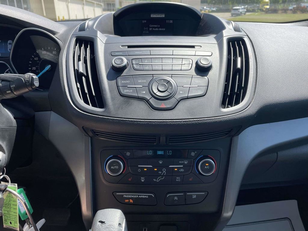 Certified 2018 Ford Escape SE image 21