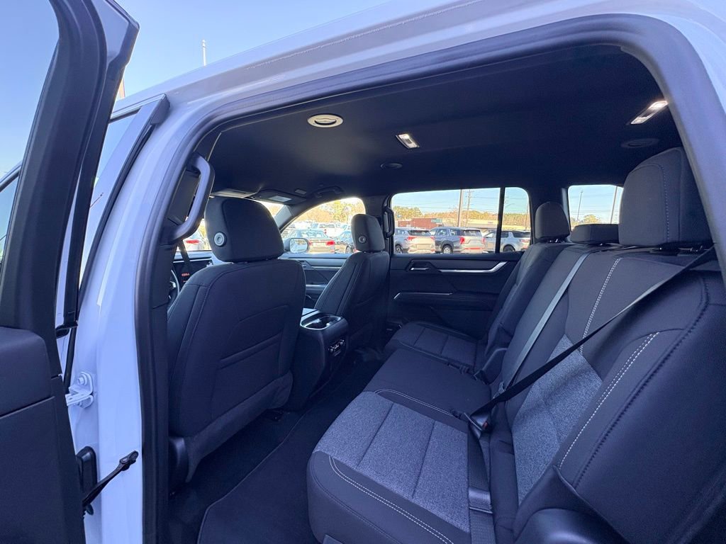 New 2026 GMC Acadia Elevation FWD image 33