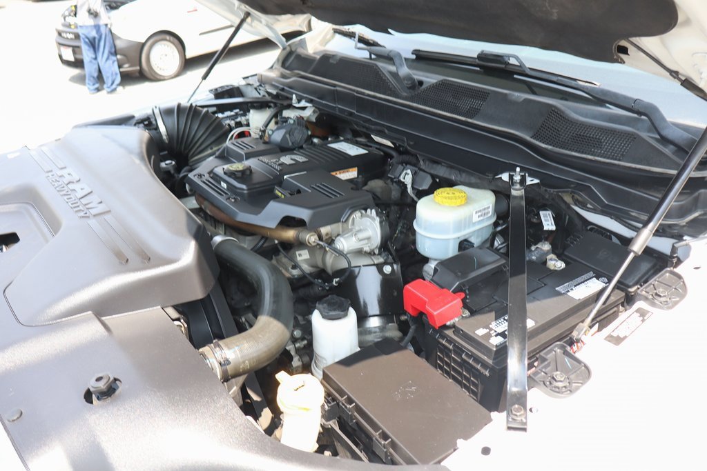 Used 2021 RAM 3500 Big Horn image 14