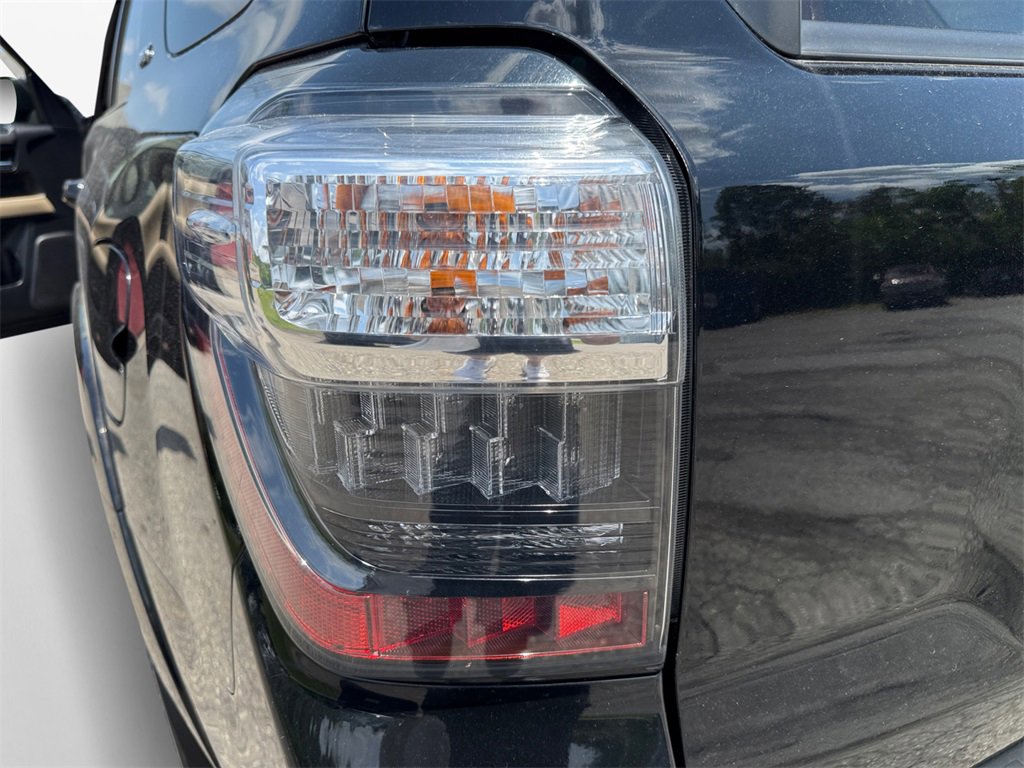 Used 2019 Toyota 4Runner SR5 image 21