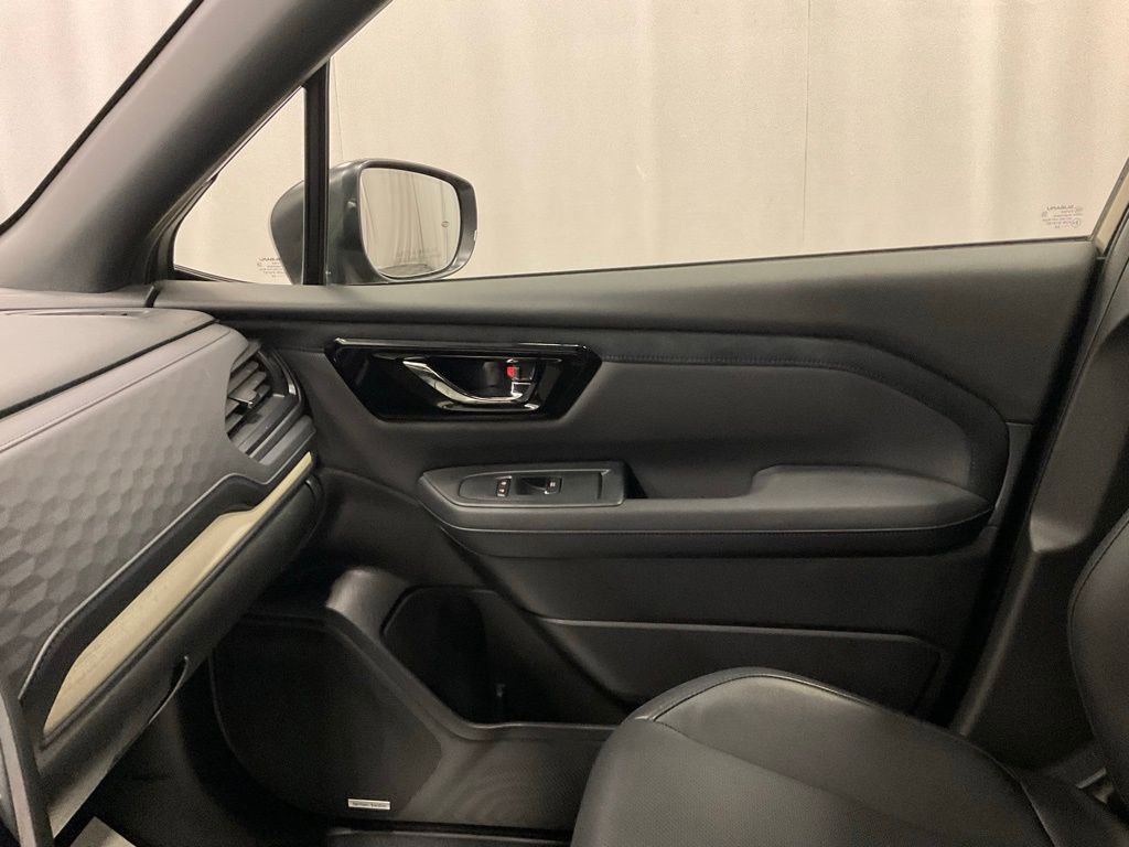 Certified 2025 Subaru Forester Limited w/ Popular Package #2 image 23