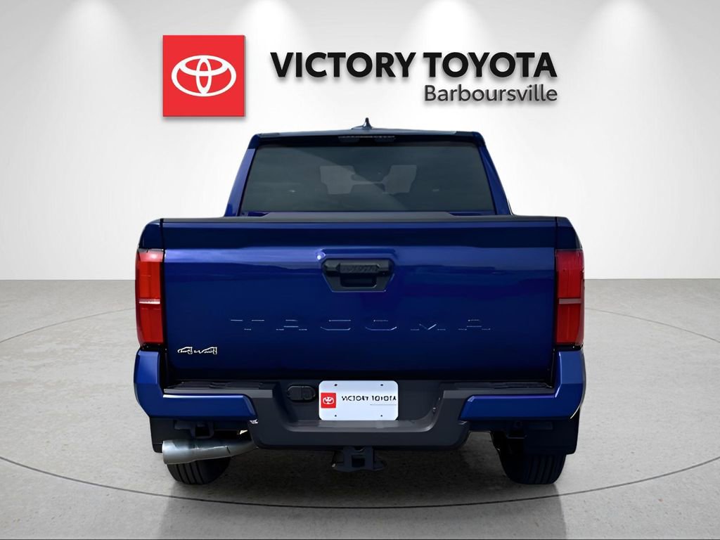 Used 2025 Toyota Tacoma SR5 image 5