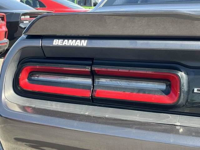 Used 2018 Dodge Challenger SXT w/ Super Sport Group (SS/T) RWD image 10