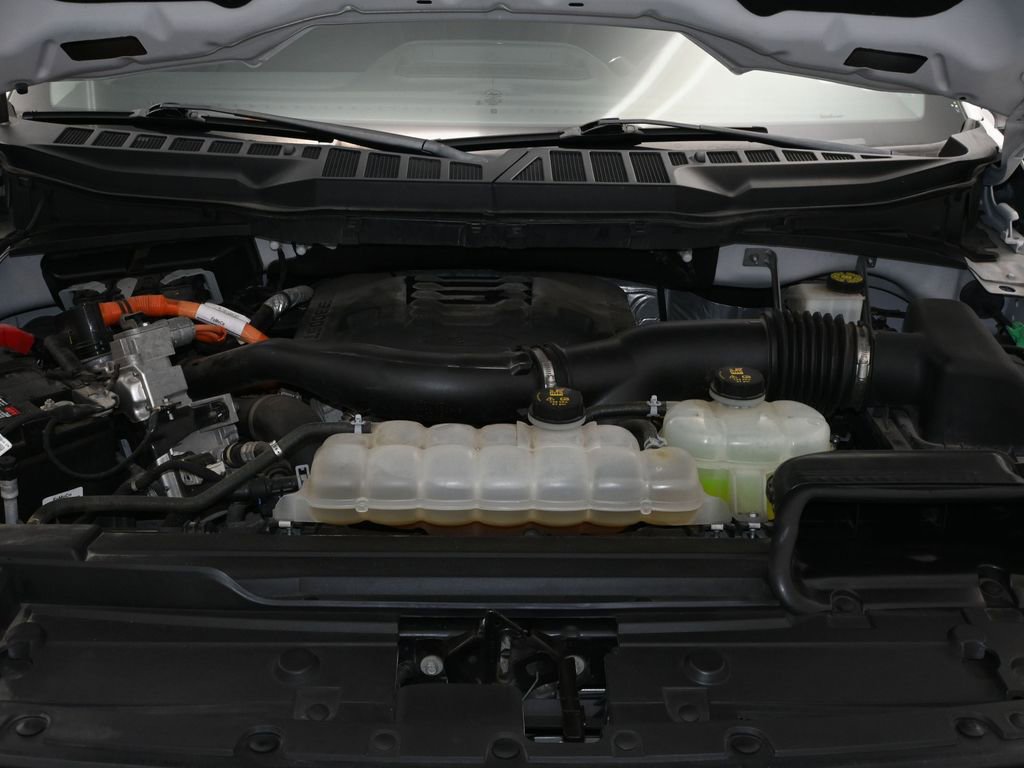 Used 2022 Ford F150 Lariat w/ Equipment Group 501A Mid image 12