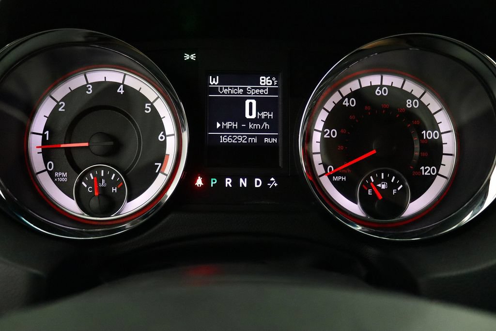 Used 2016 Dodge Grand Caravan R/T w/ Driver Convenience Group FWD image 20