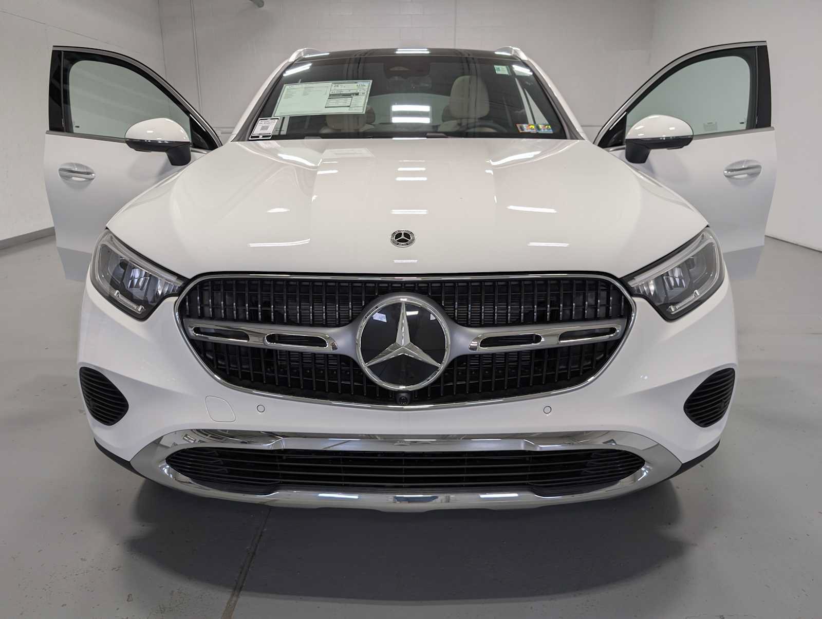 New 2026 Mercedes-Benz GLC 300 4MATIC image 13
