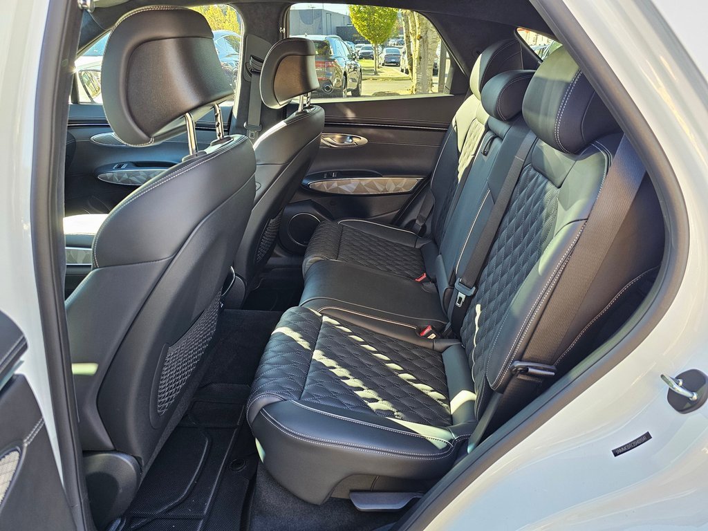 Certified 2025 Genesis GV70 3.5T Sport w/ Sport Advanced Package image 23