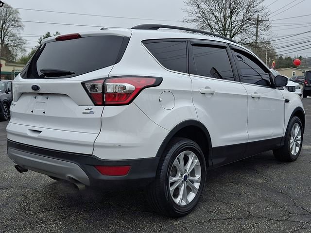 Used 2018 Ford Escape SE image 6